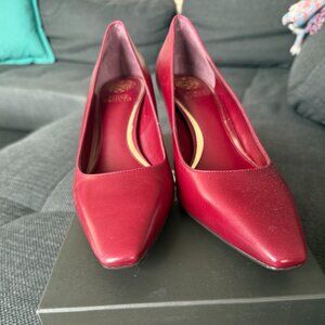 Vince Camuto Sabrily Pumps in Chianti (Brand new) (Size 9.5-10)